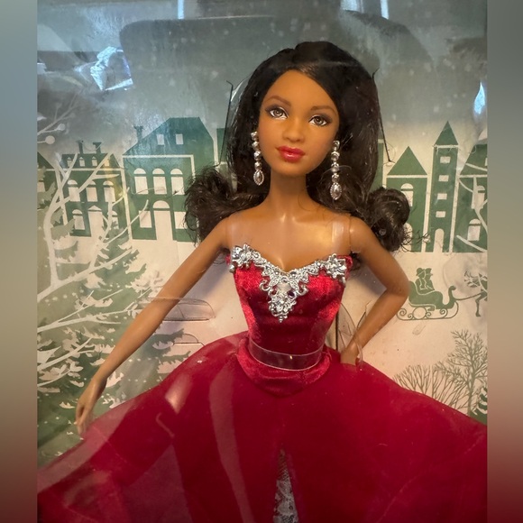 2015 Holiday Barbie Collector’s Edition - Picture 2 of 3
